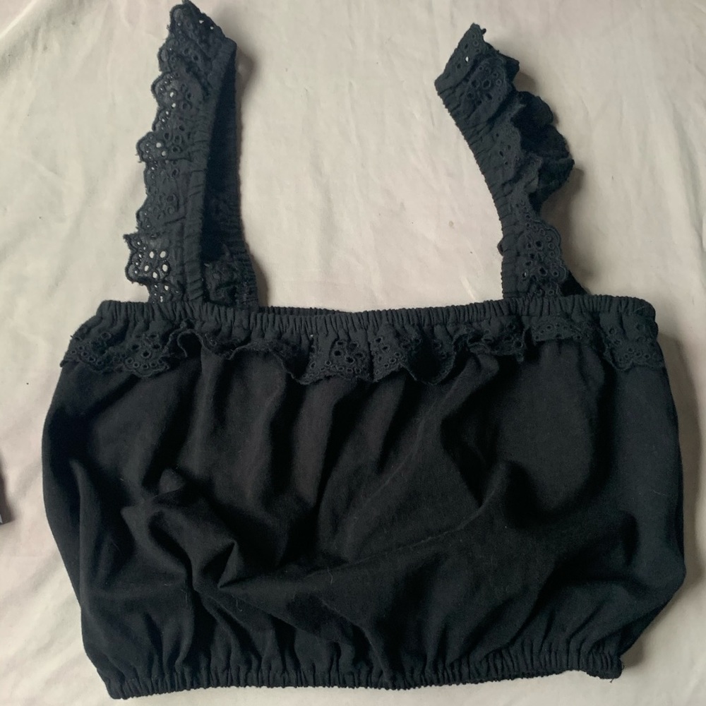 FOREVER 21 CROP TOP